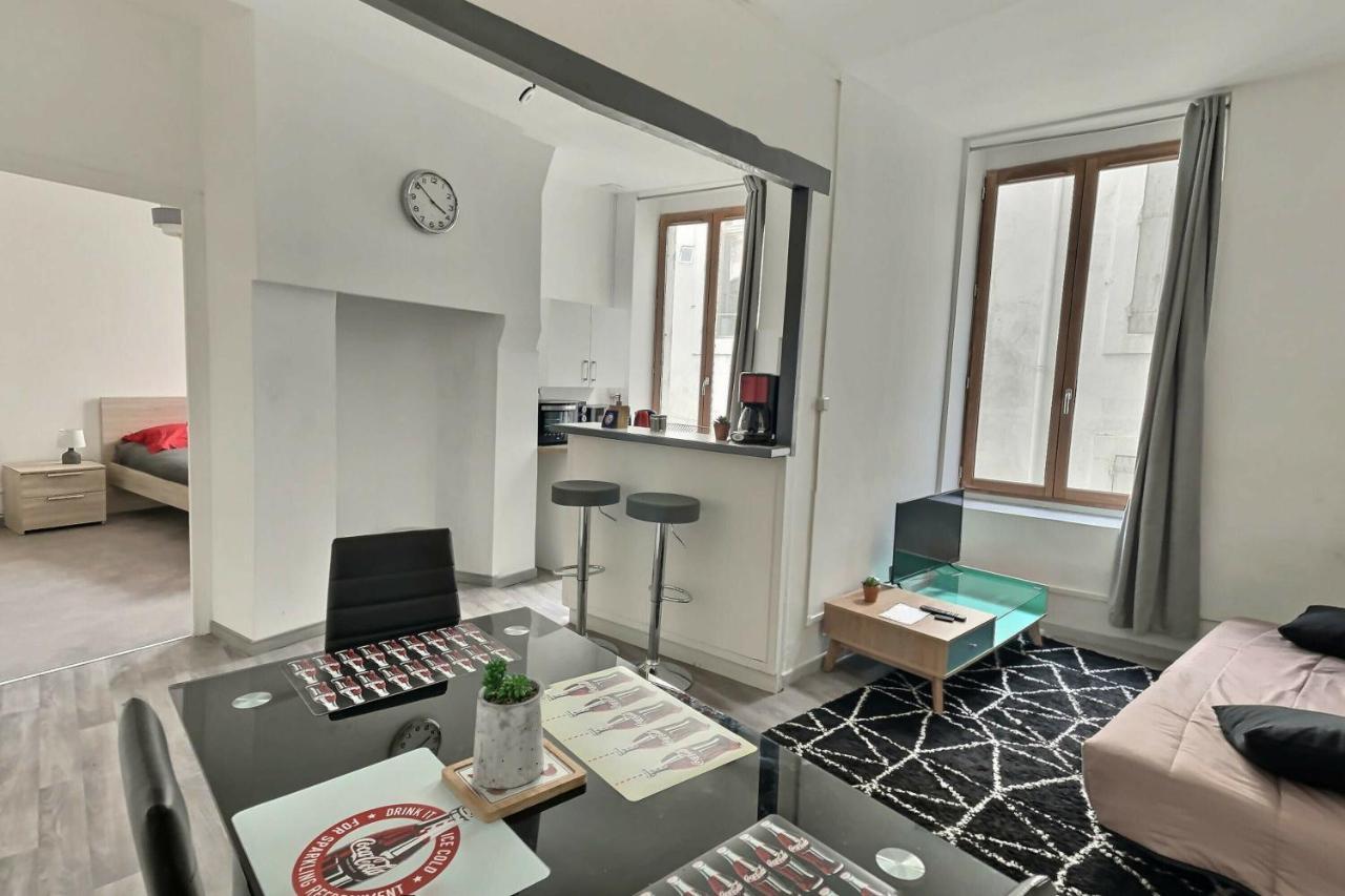 Des Appartements Au Calme Dans Un Immeuble Historique Béziers Esterno foto