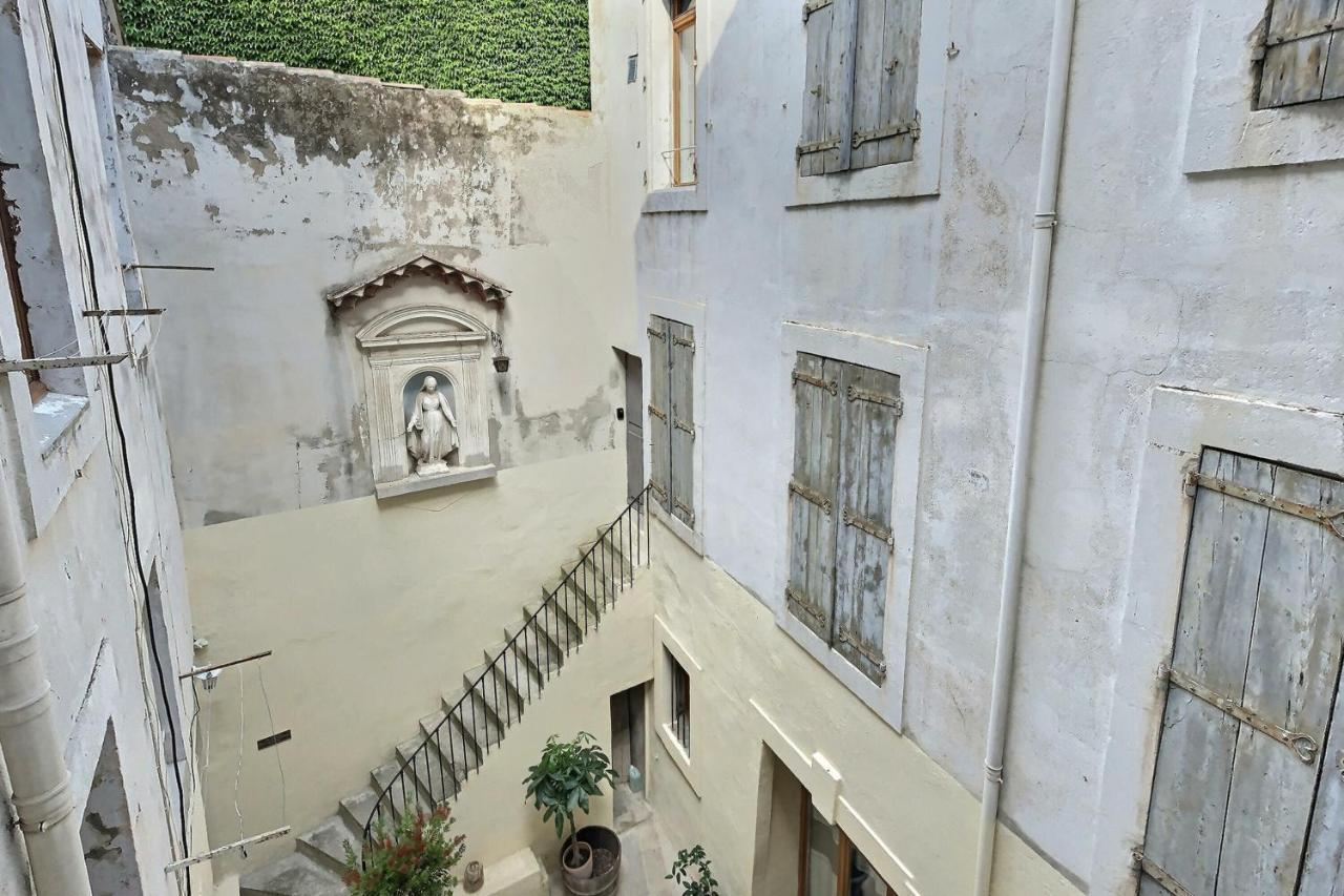 Des Appartements Au Calme Dans Un Immeuble Historique Béziers Esterno foto