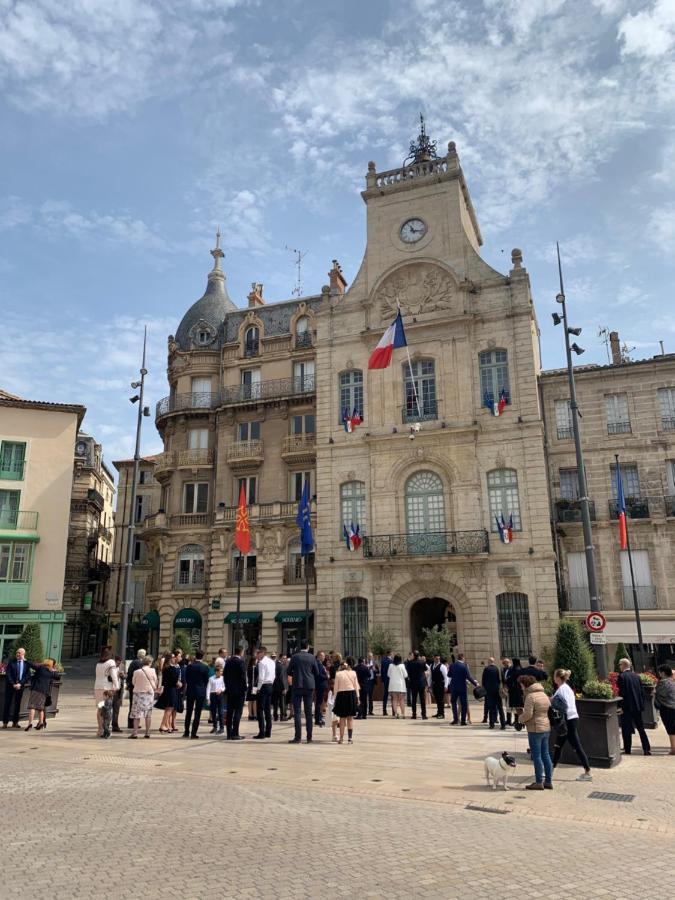 Des Appartements Au Calme Dans Un Immeuble Historique Béziers Esterno foto